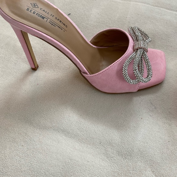 Crystal Double Bow Mules - Picture 15 of 15